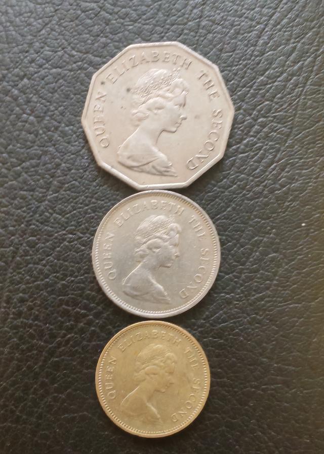 เหรียญ​ฮ่องกง​เก่าปี1978, 3เหรียญ​5,1ดอลลาร์, 50เซนต์​