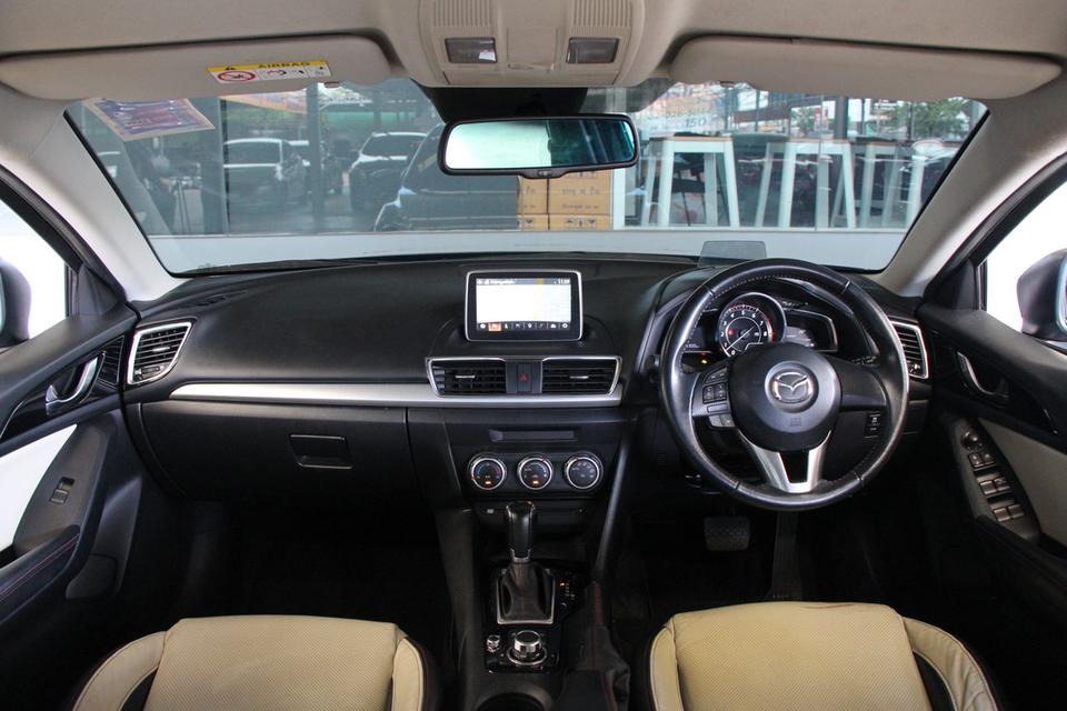 รหัสรถ TKG7813 MAZDA 3 2.0 SP SPORTS ปี 2014 4