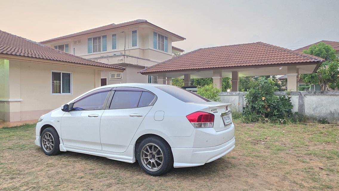 รถเก๋งมือสอง Honda city 1.5 V ปี 2011 รูปย่อยที่ 3