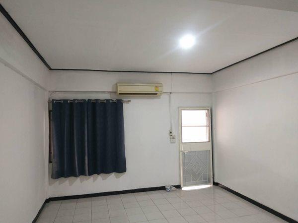 ขายถูกทาวน์เฮ้าส์ 2ชั้น 16 ตร.ว. หมู่บ้านอัมรินทร์นิเวศน์ สายไหม79 ใกล้โรงพยาบาลสายไหม โทร 0935966369 4