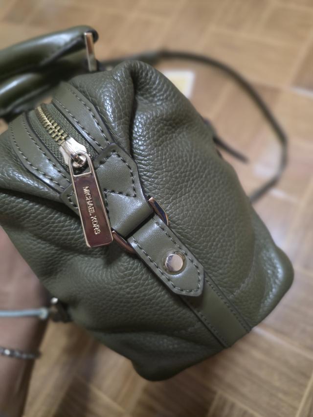กระเป๋า+สายสะพายMichael-Korsมือสอง รูปที่ 8