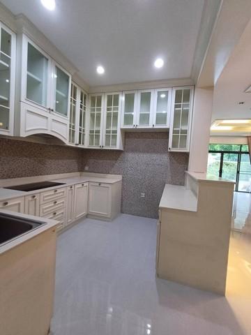 ให้เช่าบ้าน 3 ชั้นหลังมุม 5 นอน ย่านเลียบด่วน 128 ตรว. นาราสิริ ไฮด์อเวย์ Narasiri Hideaway โยธินพัฒนา3 ใกล้เลียบด่วน ใก 4