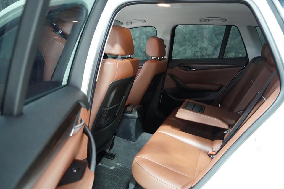 รหัสรถ JRS2554 BMW X1 Sdrive 18i Xline 2015 17