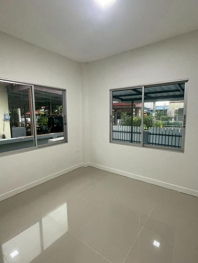 ขายบ้านเดี่ยว ชั้นเดียว เนื้อที่ 37.3 ตรว.  หมู่บ้านเพ็ญศิริ 3 ถนนมิตรไมตรี 6/5  9