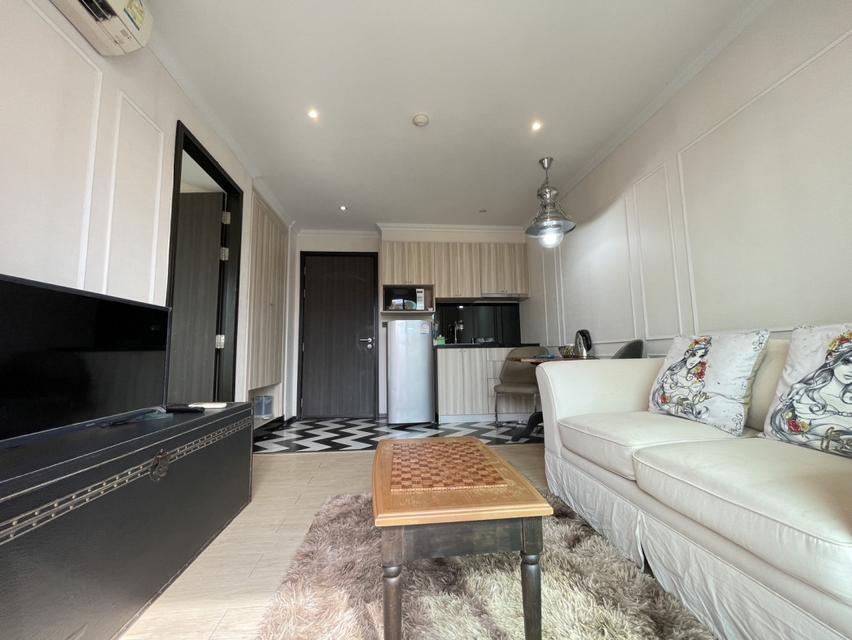 ให้เช่า คอนโด Venetian Signature Condo Resort Pattaya คอนโดใกล้ หาดจอมเทียน วิวสระว่ายน้ำ