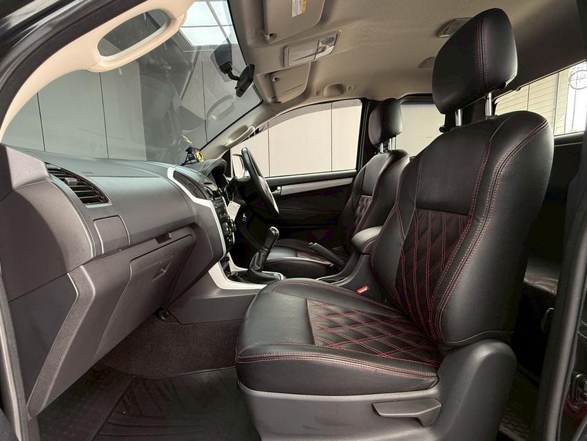 ISUZU D-MAX, 1.9 Ddi L โฉม HI-LANDER ปี2016 SPACECAB สีดำ เกียร์ธรรมดา 6 สปีด 👉เลขไมล์ 85,153 กม. รถมือเดียว ป้ายแดง รูปที่ 9