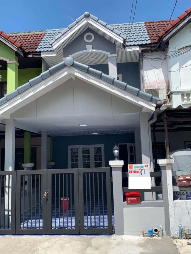ขาย :ทาวน์เฮาส์ 2 ชั้น, เนื้อที่ 17 ตรว. หมู่บ้านอรุณธร ถนนสุขาภิบาล 5 ซอย 45 