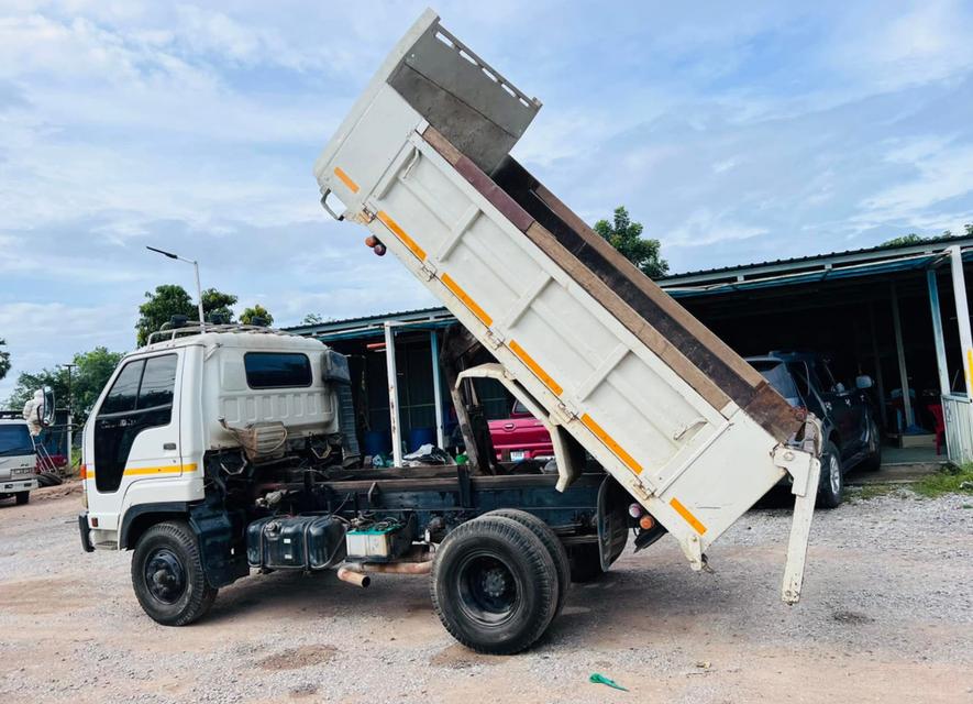 รถบรรทุก 6 ล้อ ดั้มพ์ ISUZU NRR ปี 40 3