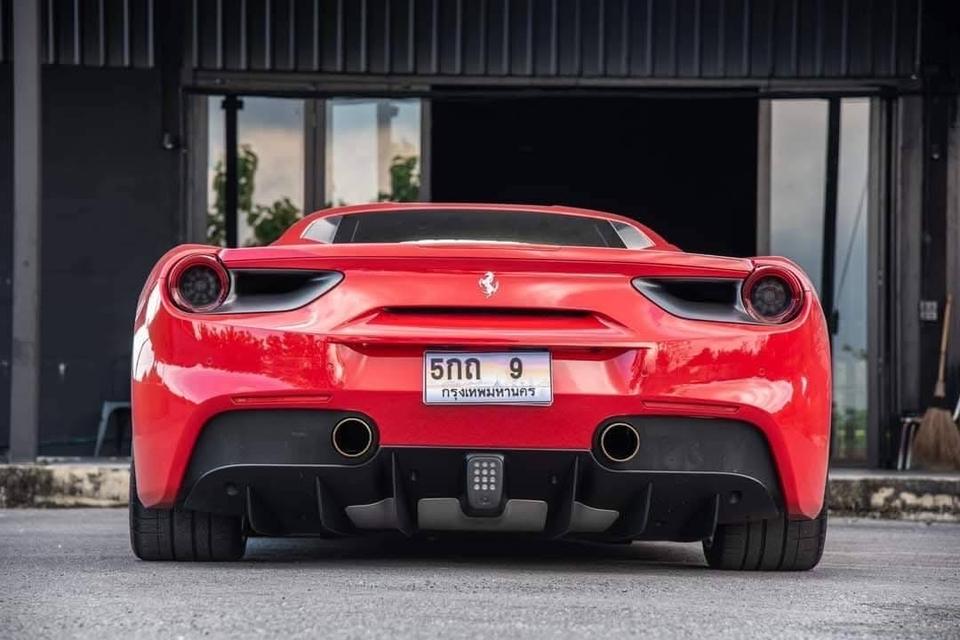 Ferrari 488 GTB ขายรถมือสอง ปี 2016 6