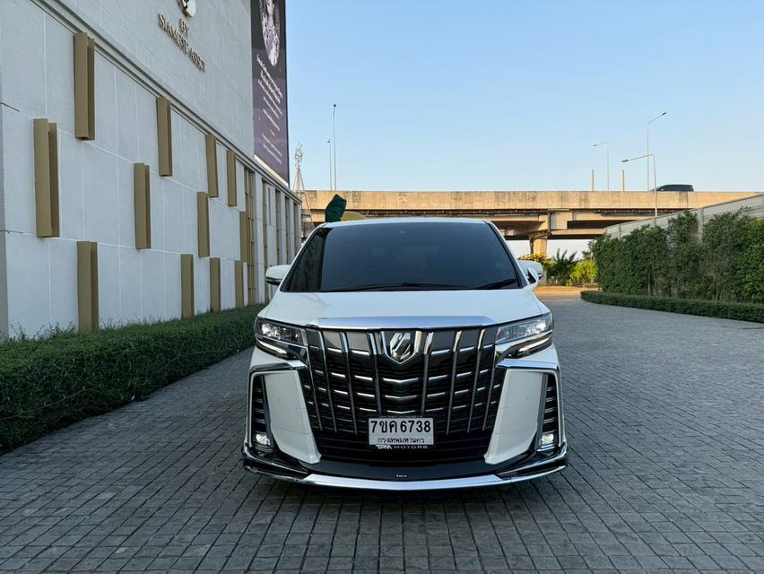 TOYOTA ALPHARD 2.5 SC package 2021 จด 2022 มือเดียวป้ายแดงสีเดิมทั้งคัน 2