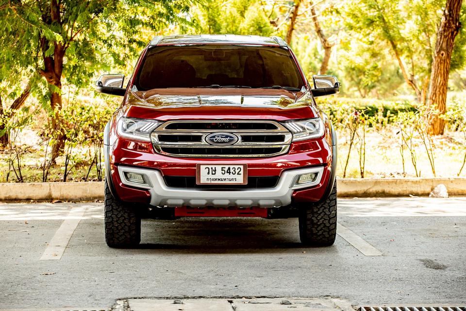 Ford Everest 2.2 Titanium ปี 2015 สีแดง รูปที่ 3