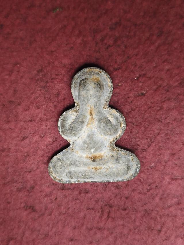 พระเครื่องของสะสมของเก่า รูปที่ 10