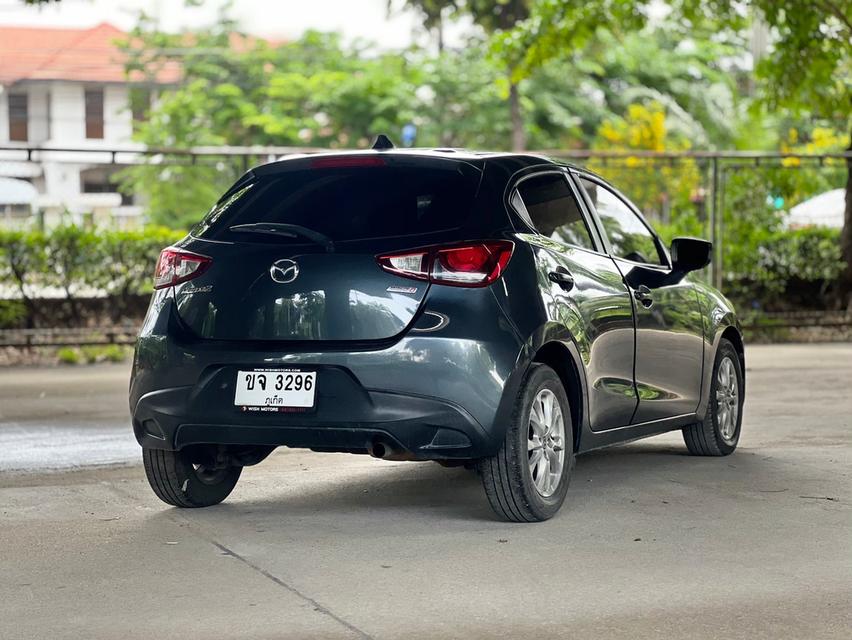 ขายรถ mazda2 1.5 SKYACTIV ปี 2015 สีเทา เกียร์ออโต้ 4