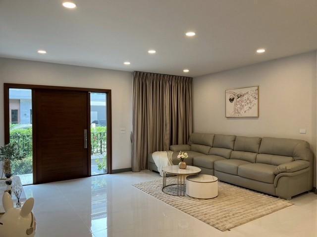 PB5309 ให้เช่าบ้านเดี่ยว หมู่บ้าน เดอะ ซิตี้ บางนา ติด Mega บางนา Fully furnished บ้านสวยพร้อมเข้าอยู่ 3