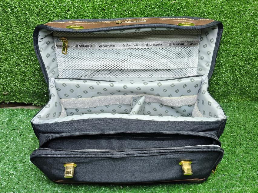 Vintage Samsonite 8