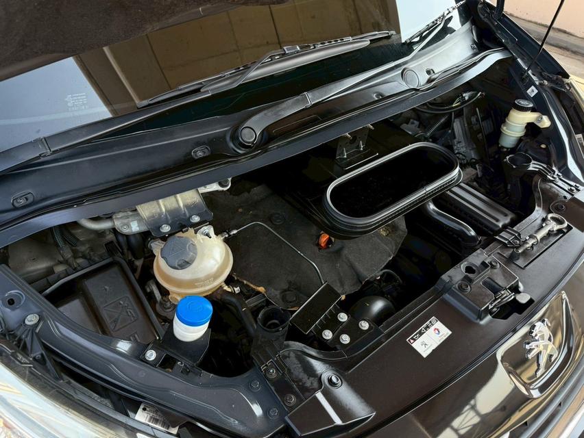 PEUGEOT EXPERT TEPEE HDi 2.0L Diesel Turbo āļĢāļđāļāļāļĩāđ 20