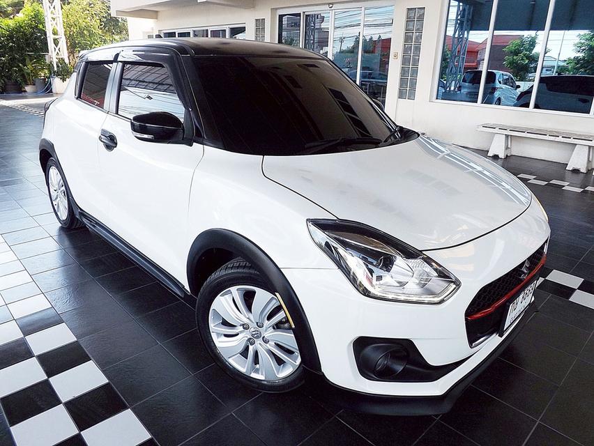 รหัสรถ KCY8669 SUZUKI SWIFT ECO 1.2 GLX NAVI AUTO ปี 2019 สีขาวมุก-ดำ
