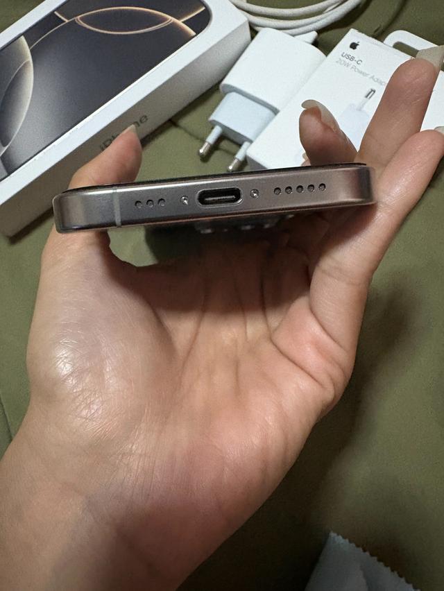 ไอโฟน16 pro 6