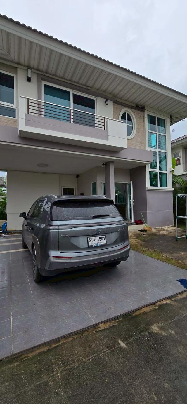 บ้านเดี่ยว 2 ชั้น สภาพดี พร้อมเข้าอยู่ (ขายขาดทุน) 1