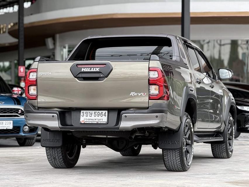 ขายรถ Toyota Hilux Revo Dobble Cab จังหวัด ชลบุรี 4