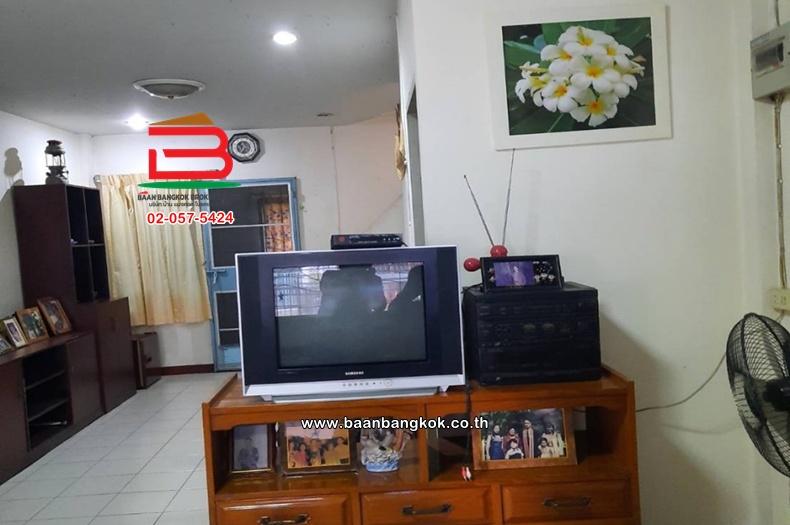 ทาวน์เฮาส์ เนื้อที่ 16 ตร.ว. หมู่บ้านวงศกร 3, ใกล้ตลาดวงศกร ถนนหทัยราษฎร์ แขวงสามวาตะวันตก เขตคลองสามวา 4