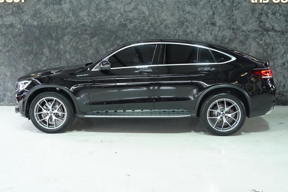 รหัสรถ JRS2681 Benz GLC300e Coupe AMG Facelift ปี 2021