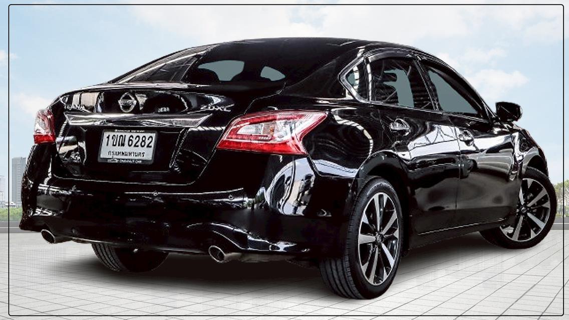 NISSAN TEANA 2.0XL 15