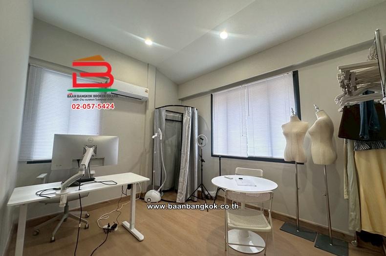 ขาย/เช่า บ้านเดี่ยวพร้อมที่ดิน (รีโนเวททั้งหลัง) แจ้งวัฒนะ 28 แยก 2 (หลังเซ็นทรัลแจ้งวัฒนะ) เนื้อที่ 87.7 ตารางวา ตำบลบางตลาด อำเภอปากเกร็ด นนทบุรี 8
