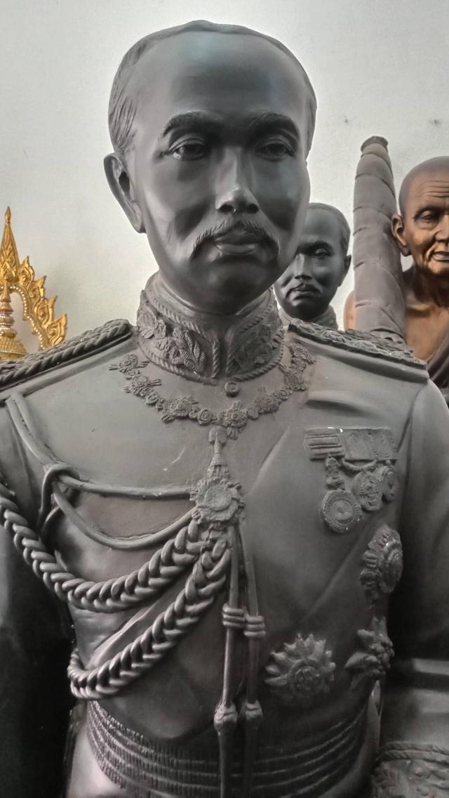 614.พระบรมรูปหล่อในหลวงรัชกาลที่ 5 พระบาทสมเด็จพระปรมินทรมหาจุฬาลงกรณ์ พระจุลจอมเกล้าเจ้าอยู่หัว (องค์ใหญ่)