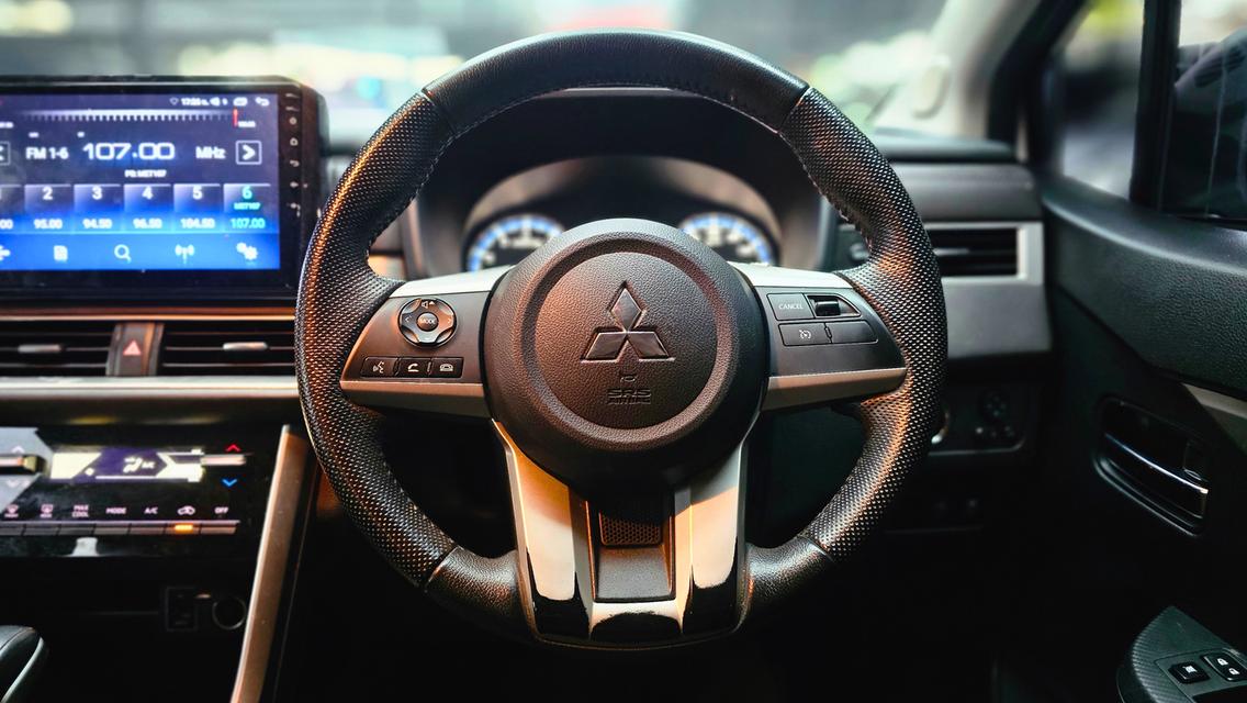 ขายรถ Mitsubishi Xpander 1.5GT Wagon ปี 2023 สีขาว เกียร์ออโต้ รูปที่ 9