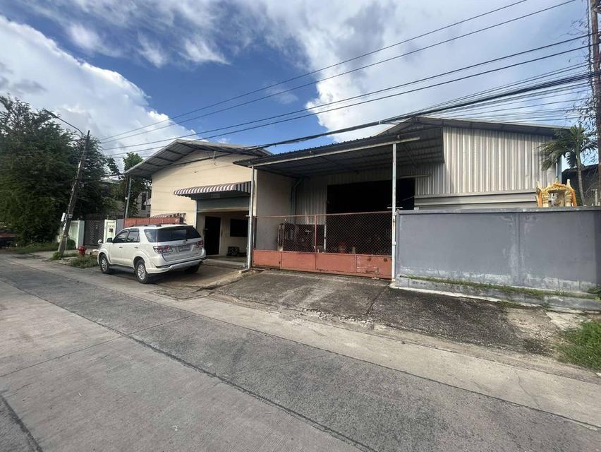 ขายที่ดินปุณณวิถี27 สุขุมวิท101 ที่ดิน 200 ตร.ว บางจาก พระโขนง ใกล้รถไฟฟ้า BTS ปุณณวิถี อุดมสุข ที่ดินพร้อมสิ่งปลูกสร้างบ้านเดี่ยว สำนักงาน office โกด 1