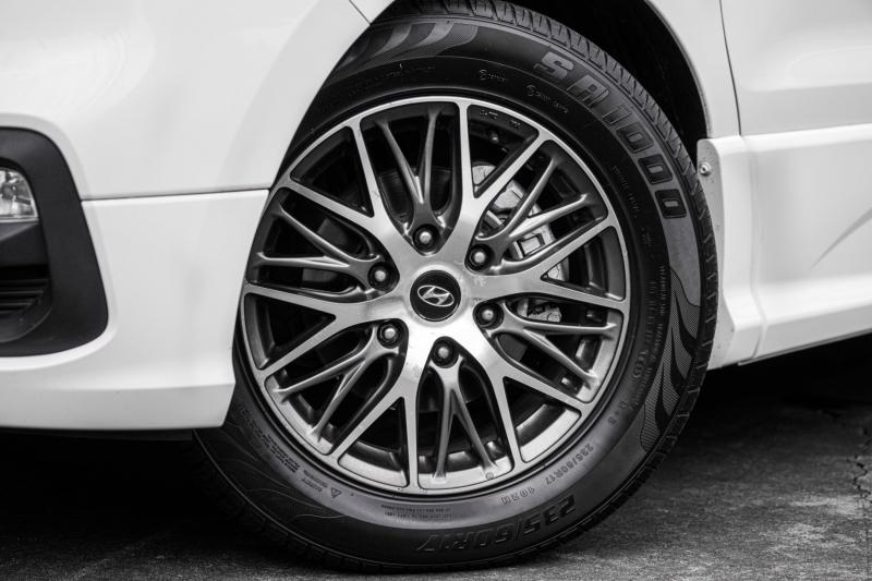 2019 HYUNDAI GRAND STAREX 2.5 VIP สีขาว ดีเซล ไมล์ 113602 กม. 7