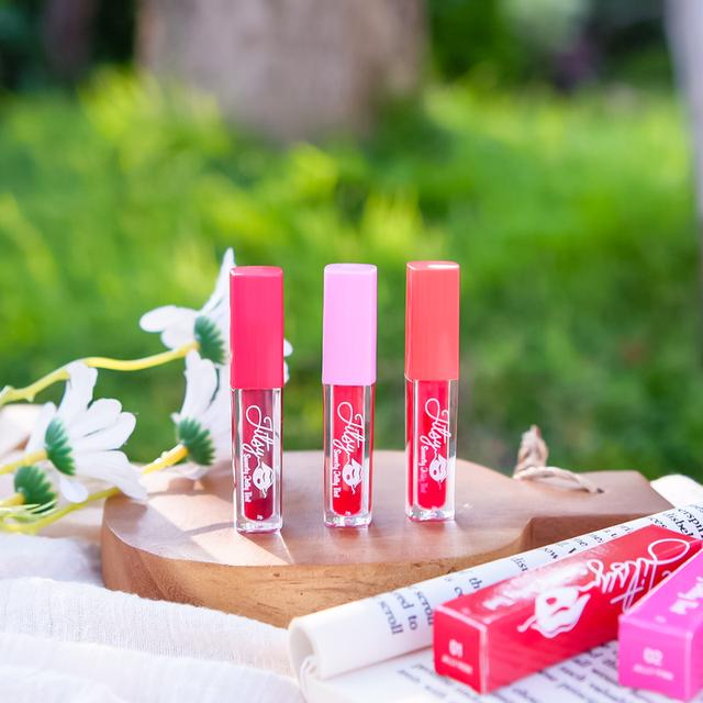 ลิปแม่จิตรลิปติ้นสักปาก