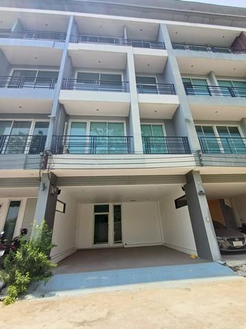 ทาวน์โฮมย่านรามอินทรา 1