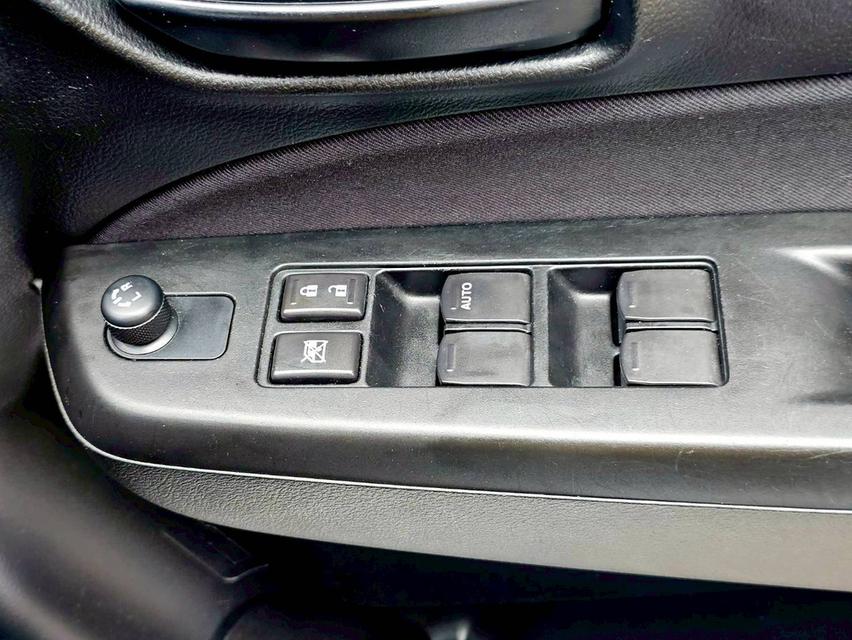รหัสรถ SEZ8846 Suzuki Ciaz 1.2 GL เกียร์ ออโต้ เบนซิน สี บรอนซ์เงิน ปี 2022 16