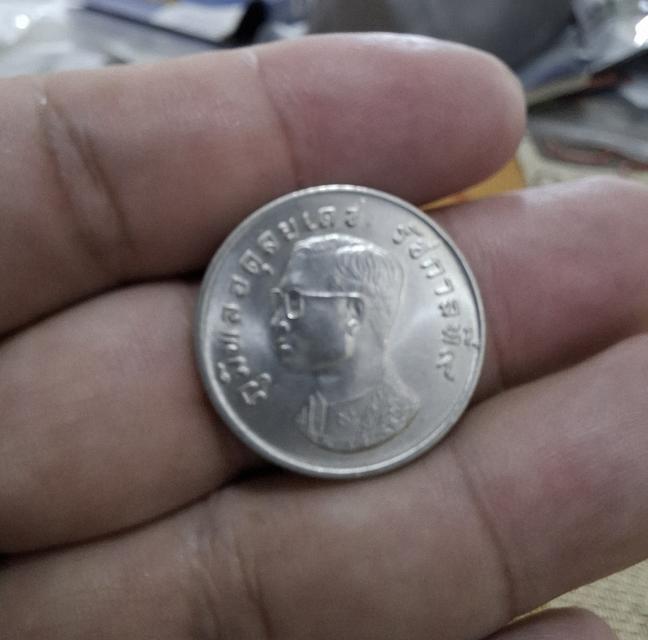 เหรียญ 1 บาทครุฑ ไม้ผ่านใช้ รูปที่ 3