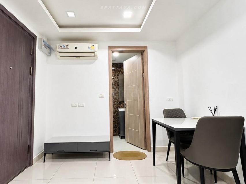 For Sale — Never-Occupied Condo at Arcadia Continental PattayaCondo for sale at Arcadia Continental Pattaya, located in the Thappraya area 3