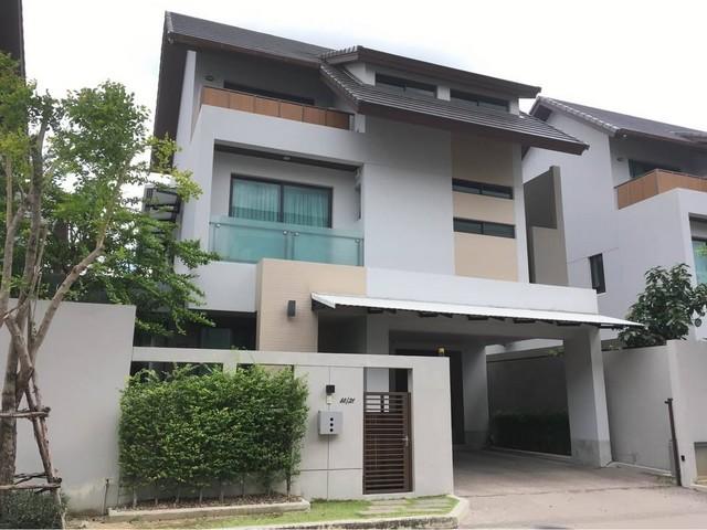 ให้เช่า บ้านเดี่ยว 3 ชั้น โครงการ ไพรเวท เนอวานา เรสซิเดนซ์ โยธินพัฒนา 11 ทำเลเลียบด่วนเอกมัย-รามอินทรา 1