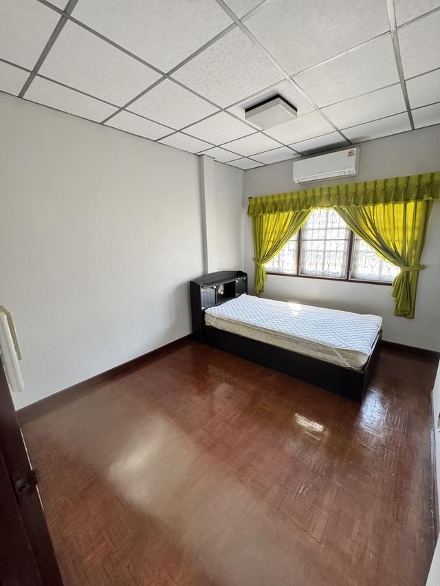 🏡 ขายทาวน์เฮ้าส์ 2 ชั้น พร้อมเข้าอยู่ 11