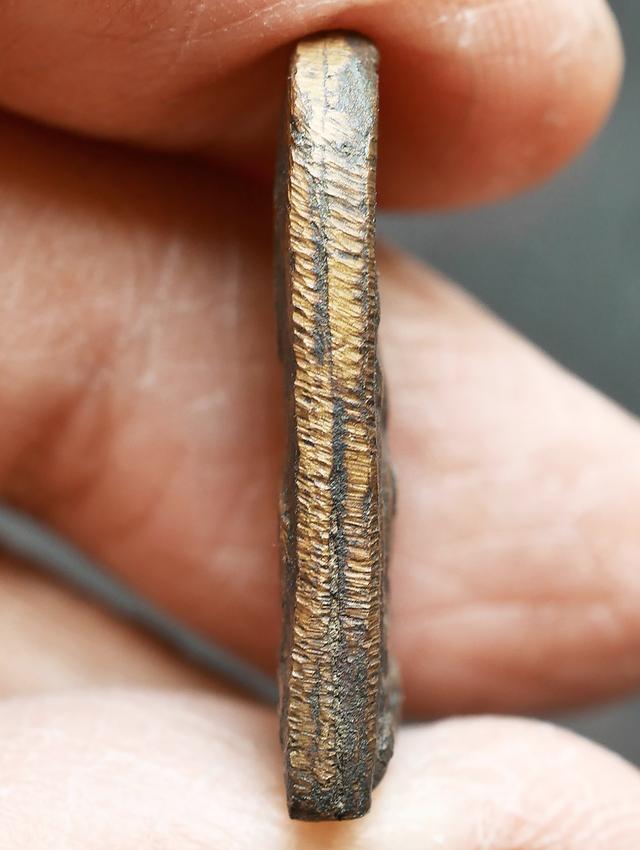 เหรียญหล่อ หลวงพ่อทา วัดพะเนียงแตก รุ่นแรก หลังยันค์ มะ อะ อุ....เก่า เดิมๆ รูปที่ 10