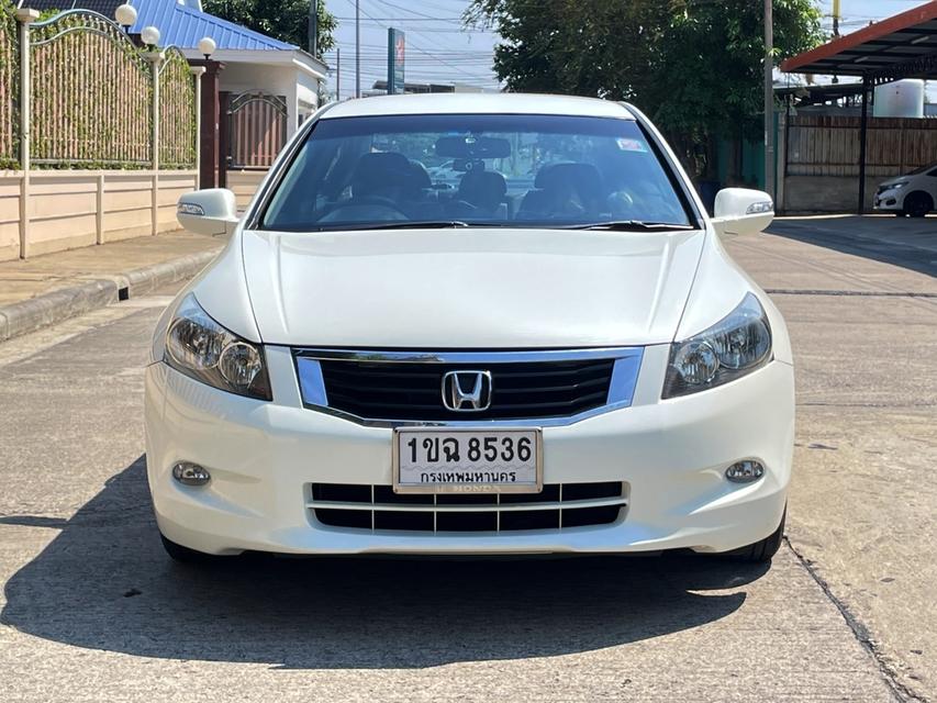 HONDA ACCORD 2.0 E (GEN 8) ปี 2010 สภาพนางฟ้า 3