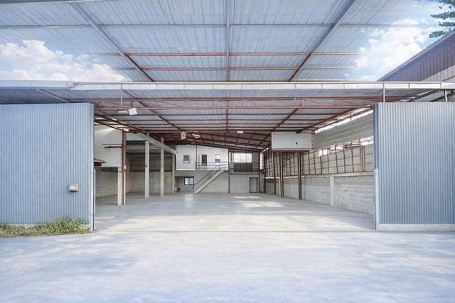 บางไผ่ บางแค สาย2-3 หมู่บ้านเศรษฐกิจ โกดังให้เช่า 4 นอน 4 น้ำ ใกล้รร.อัสสัมชัญธนบุรี 1 กม. 450 ตร.ม.112.5 ตร.วา. 4