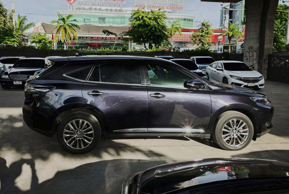 Toyota Harrier 2.5 Hybrid Premium ปี 2015