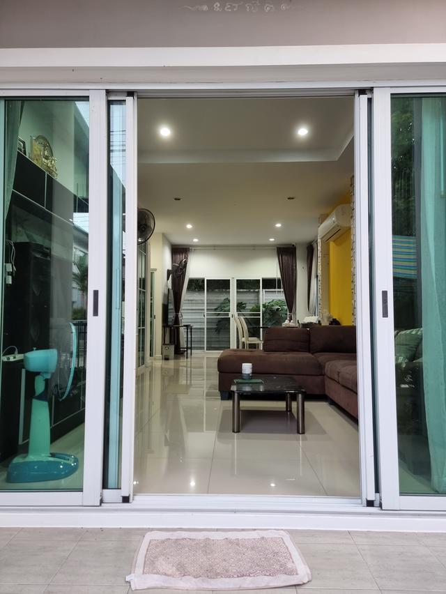 ขายบ้านเดี่ยว2 ชั้น  50 ตรว. 3 นอน 3 น้ำ ถนนหทัยราษฎร์ ใกล้ซาฟารีเวิล์ด ใกล้ย่านการค้า 2