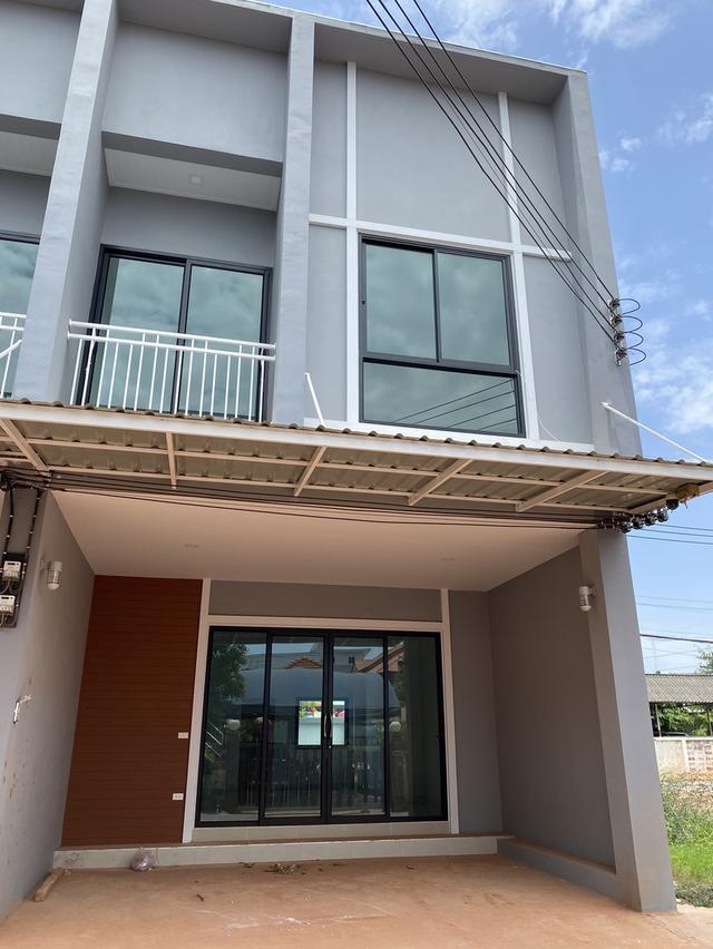 ขายตึกแถวใหม่ ใกล้สถานีรถไฟบ้านเกาะ – ทำเลดีมาก เหมาะเปิดธุรกิจ จังหวัดนครราชสีมา 1