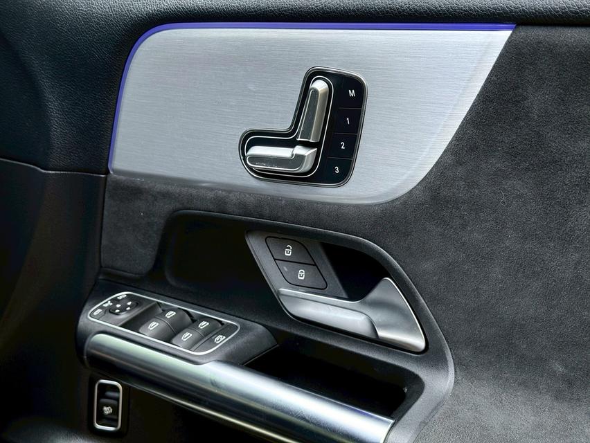 รหัสรถ PJP1387 2022 MERCEDES-AMG GLA 35 4MATIC รูปที่ 17