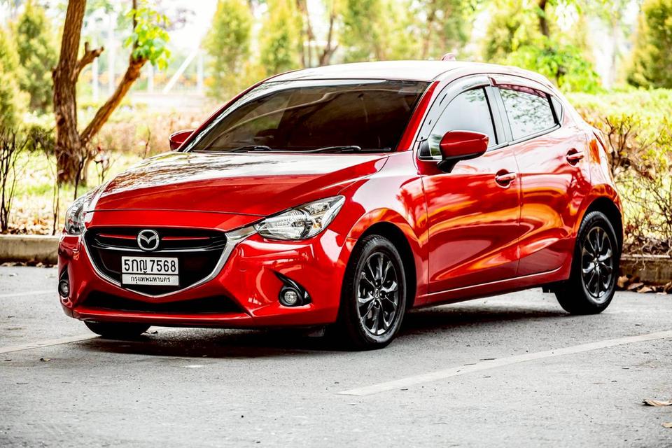 Mazda2 1.3 HighPlus Sport ปี 2016 สีแดง