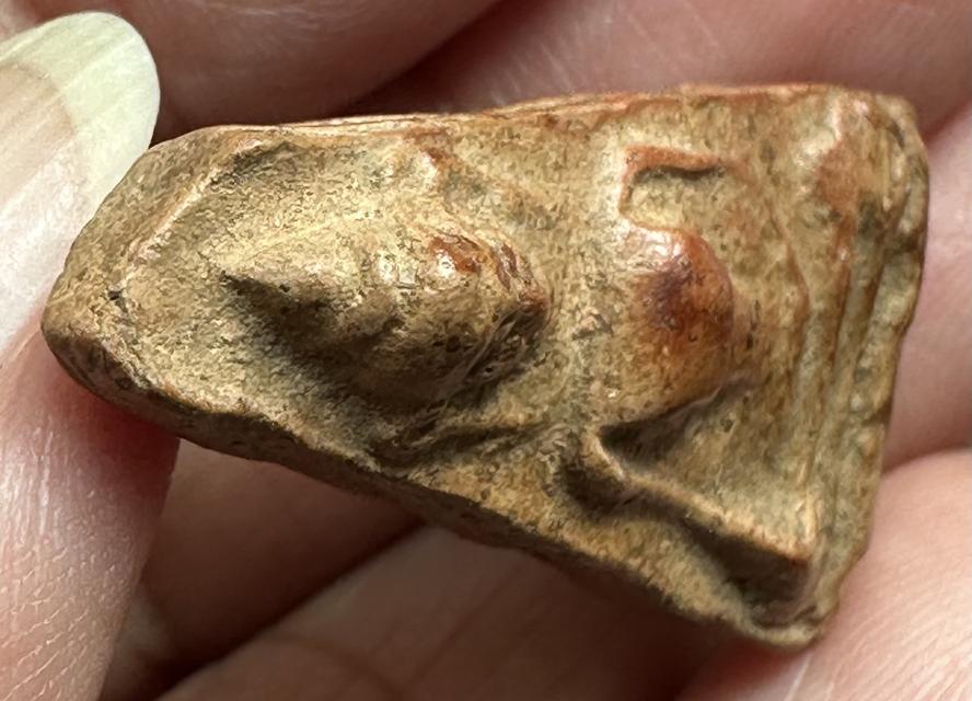 พระผงสุพรรณ พิมพ์หน้าแก่ องค์ละ1550 13