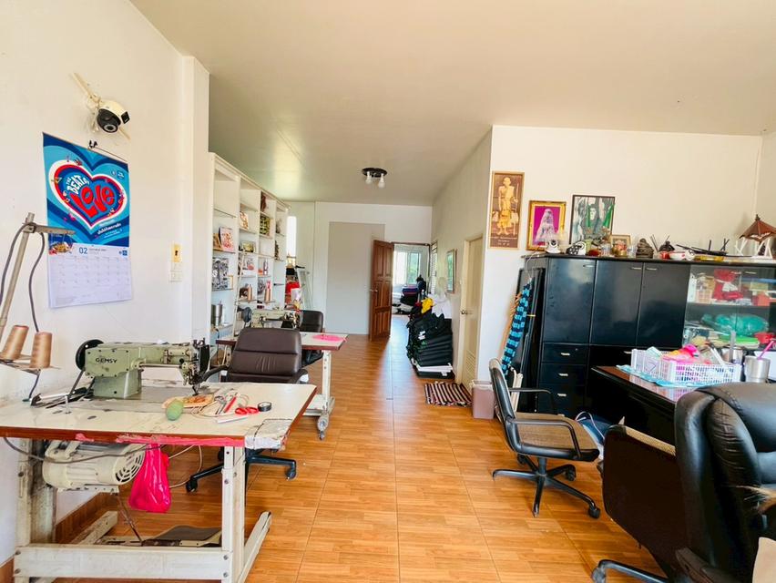 ที่ดิน พร้อมบ้านเดี่ยว 2 ชั้น ถนนรังสิต-นครนายก ตำบลบึงน้ำรักษ์ อำเภอธัญบุรี จังหวัดปทุมธานี 3