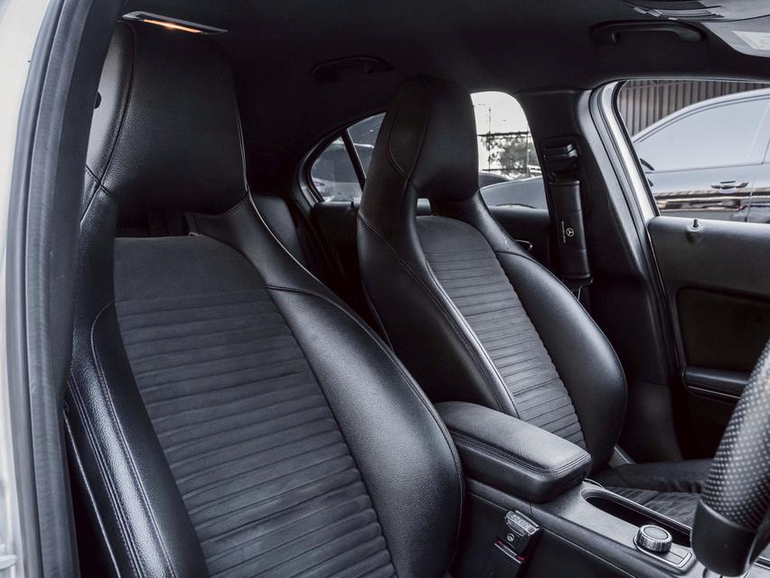 รหัสรถ 67GG536 Mercedes Benz A180 ปี 2015 รูปที่ 16